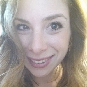 Meet your Posher, Laura